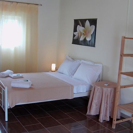Helen'S Cottage Petrochori  Екстер'єр фото